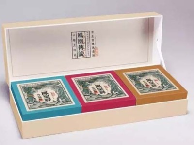 原來土特產包裝盒已經這么精致了！